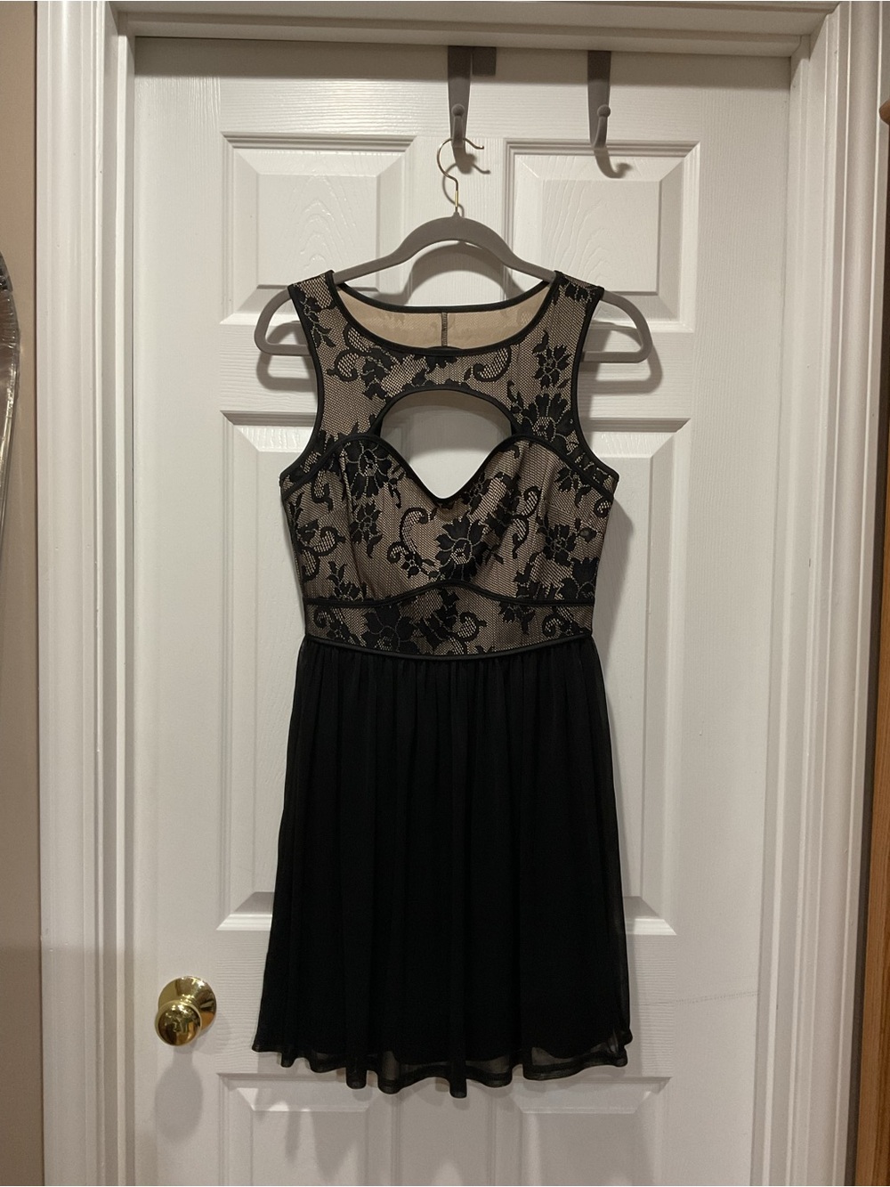 Beautiful Ultra Pink Black Lace Cutout Skater Party Dress with Nude Lining